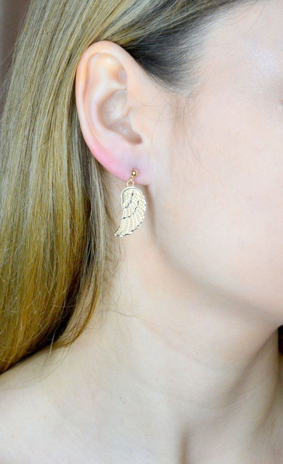 Złote kolczyki 585 wiszące skrzydełka KL 10438A 585.jpg